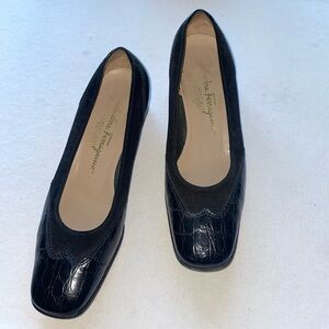 Vintage Salvatore Ferragamo Lipari Croc Pattern Size 8 Black Old Money